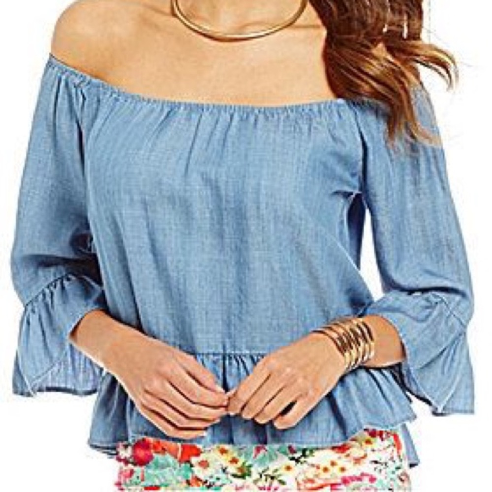 Gianni Bini denim off the shoulder top